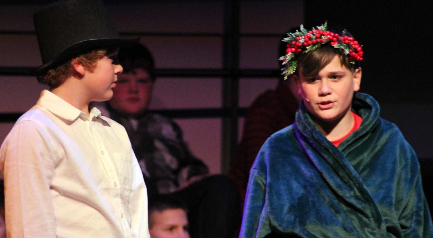 121219-reed-gallery-play011